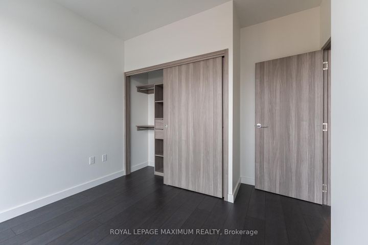 Photo 24 at 502 - 95 McMahon Drive, Bayview Village, Toronto