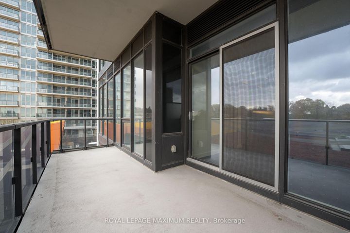 Photo 27 at 502 - 95 McMahon Drive, Bayview Village, Toronto