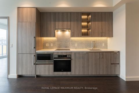 Photo 16 at 502 - 95 McMahon Drive, Bayview Village, Toronto