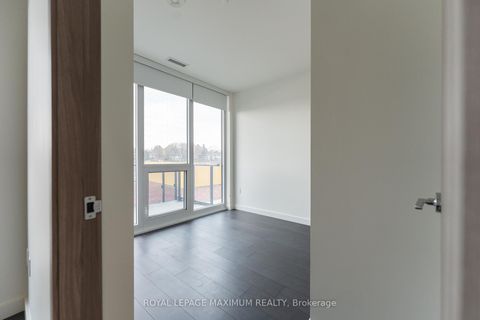 Photo 21 at 502 - 95 McMahon Drive, Bayview Village, Toronto