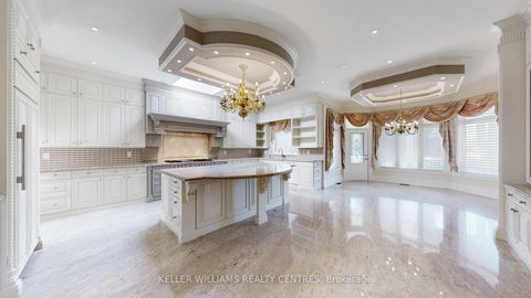 Photo 13 at 33 Maple Grove Avenue, Oak Ridges, Richmond Hill