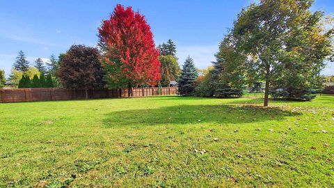 Photo 47 at 33 Maple Grove Avenue, Oak Ridges, Richmond Hill