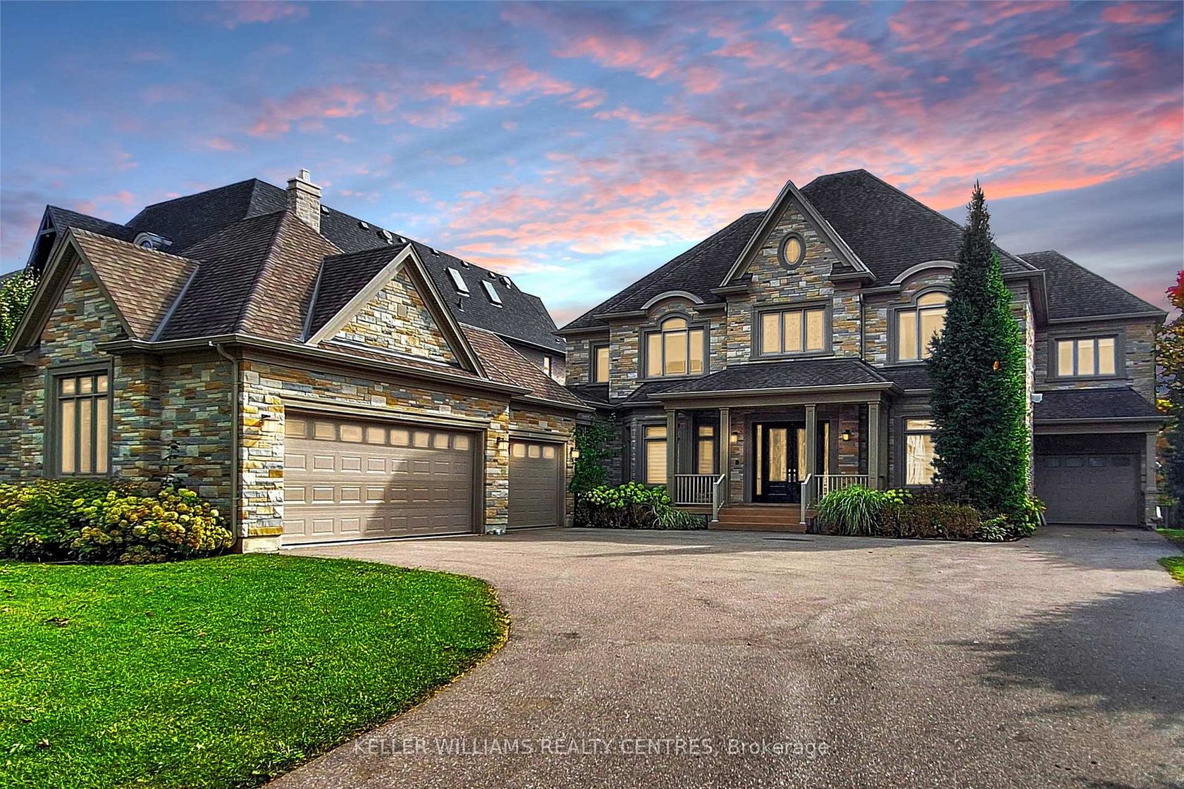 33 Maple Grove Avenue, Oak Ridges, Richmond Hill photo number 2