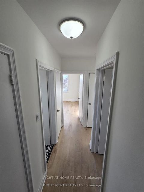 Photo 14 at 70 Bunnell Crescent, CFB, Toronto