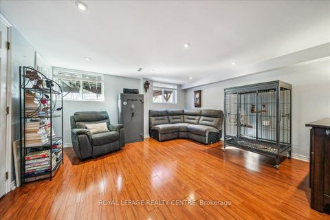 Photo 29 at 21 Pylon Place, Old Rexdale, Toronto