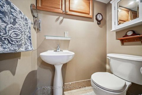 Photo 33 at 21 Pylon Place, Old Rexdale, Toronto