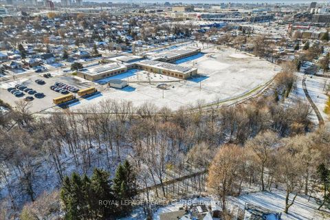 Photo 48 at 21 Pylon Place, Old Rexdale, Toronto