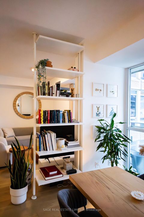 Photo 5 at 516 - 628 Fleet Street, Niagara, Toronto