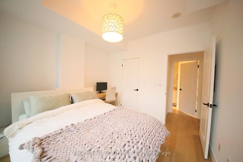 Photo 13 at 516 - 628 Fleet Street, Niagara, Toronto