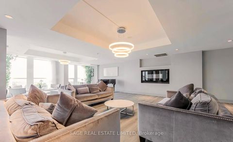 Photo 25 at 516 - 628 Fleet Street, Niagara, Toronto