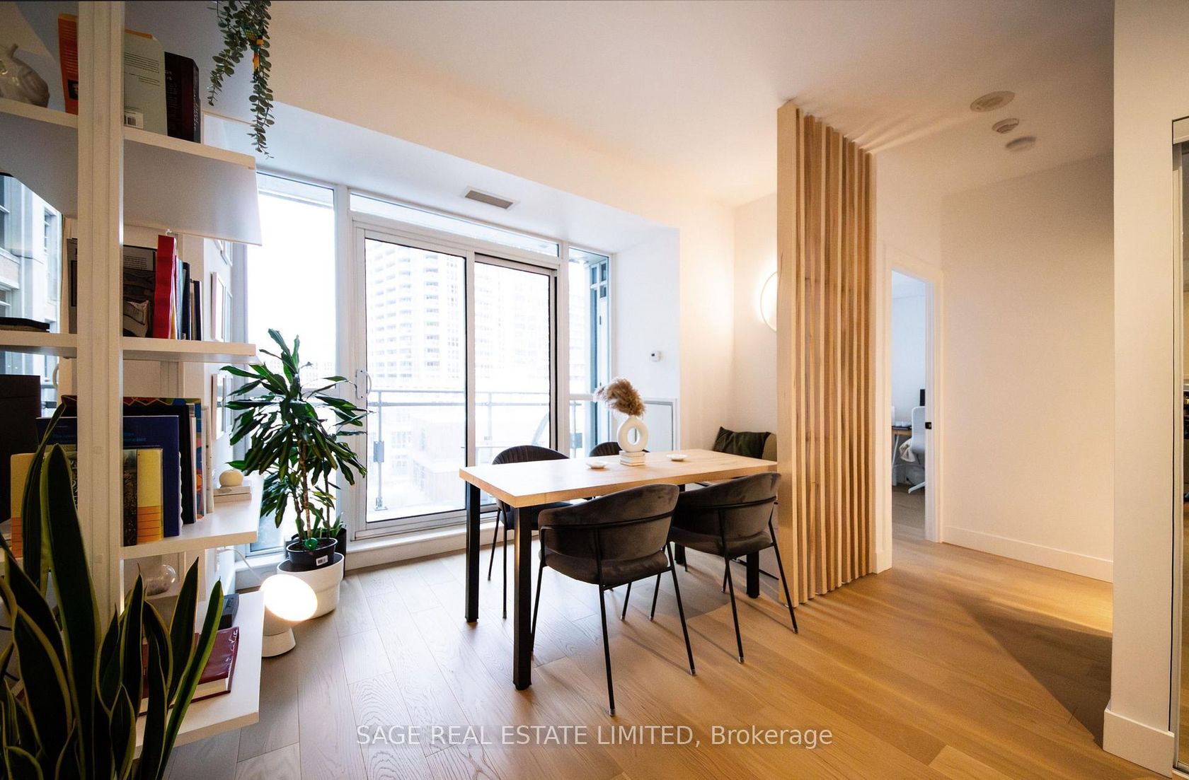 516 - 628 Fleet Street, Niagara, Toronto 