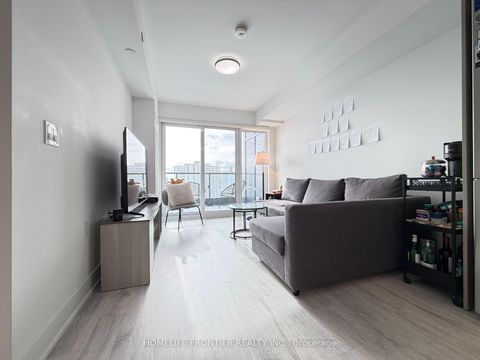 Photo 14 at 2219 - 585 Bloor Street E, North St. James Town, Toronto