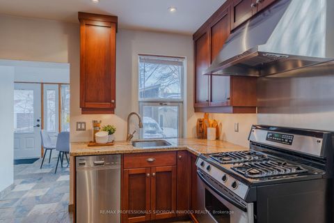 Photo 13 at 11 Winfield Avenue, Bloor West Village, Toronto