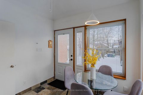 Photo 14 at 11 Winfield Avenue, Bloor West Village, Toronto