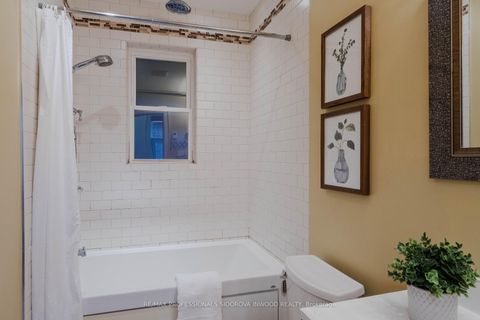 Photo 22 at 11 Winfield Avenue, Bloor West Village, Toronto