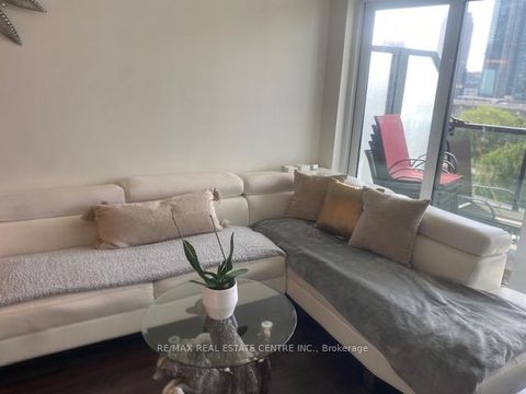 Photo 6 at 701 - 30 Ordnance Street E, Niagara, Toronto