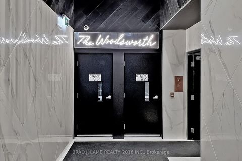 Photo 1 at 202 - 458 Richmond Street W, Waterfront Communities C1, Toronto