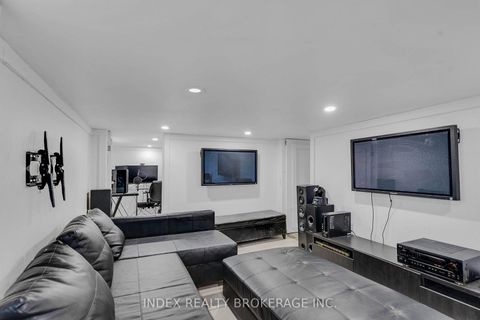 Photo 15 at 86 Gibbons Street, McLaughlin, Oshawa