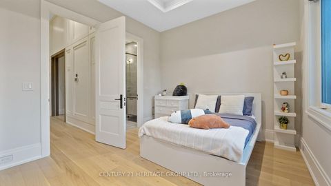 Photo 22 at 3 Idleswift Drive, Uplands, Vaughan