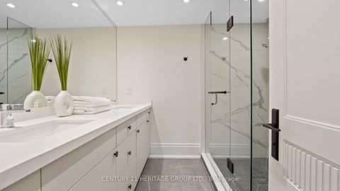 Photo 38 at 3 Idleswift Drive, Uplands, Vaughan