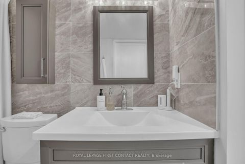 Photo 16 at 605 - 140 Dunlop Street E, City Centre, Barrie