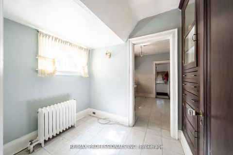 Photo 14 at 24 Queens Avenue, Mimico, Toronto