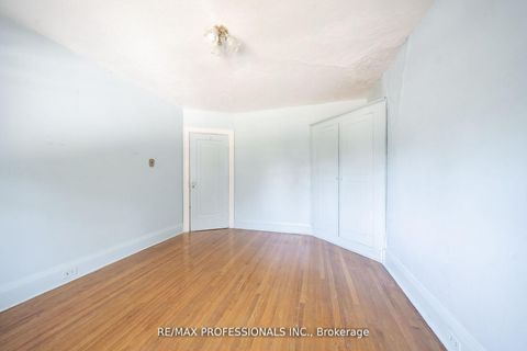 Photo 18 at 24 Queens Avenue, Mimico, Toronto