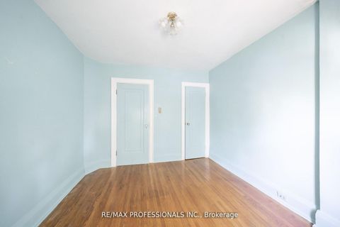 Photo 27 at 24 Queens Avenue, Mimico, Toronto