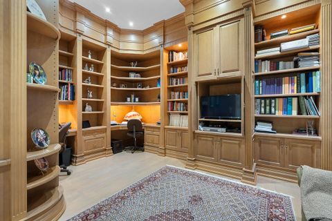 Photo 11 at 19 RIVERSIDE Boulevard, Uplands, Vaughan