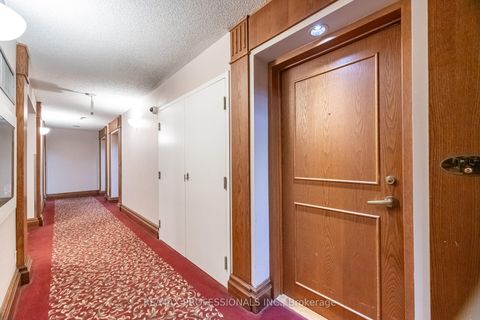 Photo 6 at 1705 - 18 Lee Centre Drive, Woburn, Toronto