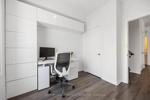 Photo 18 at 171 - 20 Lloyd Janes Lane, New Toronto, Toronto