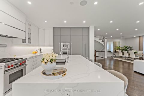 Photo 16 at 63 Willett Crescent, Mill Pond, Richmond Hill