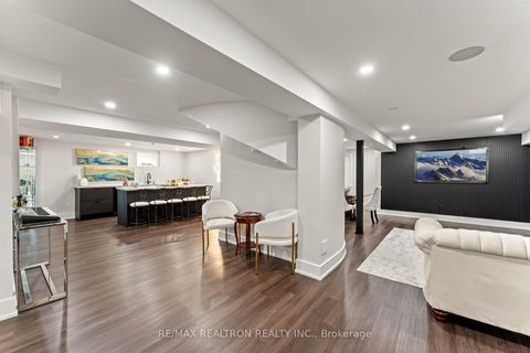 Photo 39 at 63 Willett Crescent, Mill Pond, Richmond Hill