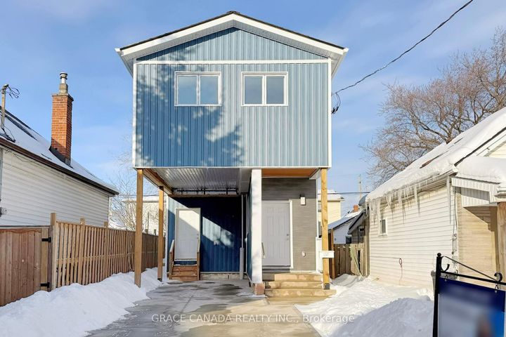 Photo 3 at 85 Albany Avenue, Homeside, Hamilton