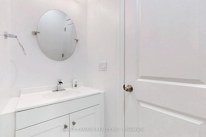 Photo 15 at 85 Albany Avenue, Homeside, Hamilton