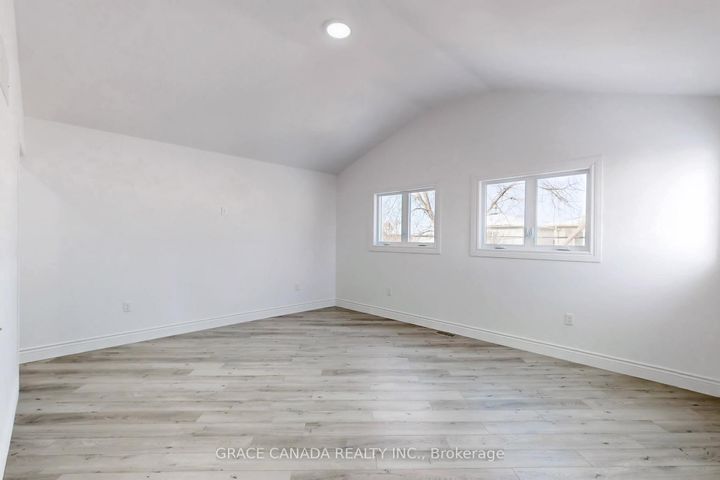 Photo 22 at 85 Albany Avenue, Homeside, Hamilton