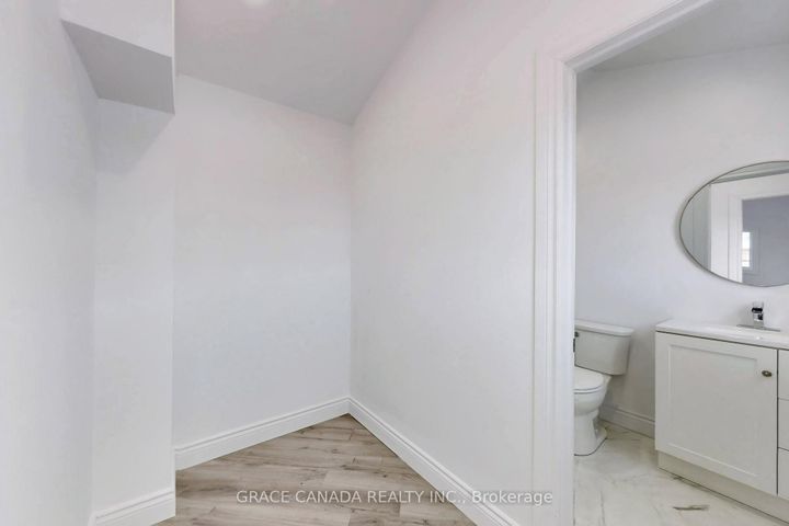 Photo 25 at 85 Albany Avenue, Homeside, Hamilton