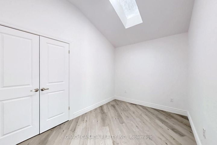 Photo 30 at 85 Albany Avenue, Homeside, Hamilton