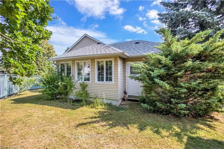 Photo 25 at 375 SILVERBIRCH Boulevard, Rural Glanbrook, Hamilton