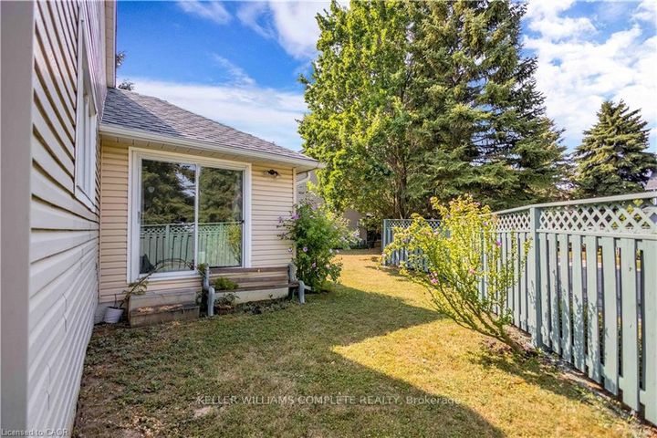 Photo 28 at 375 SILVERBIRCH Boulevard, Rural Glanbrook, Hamilton