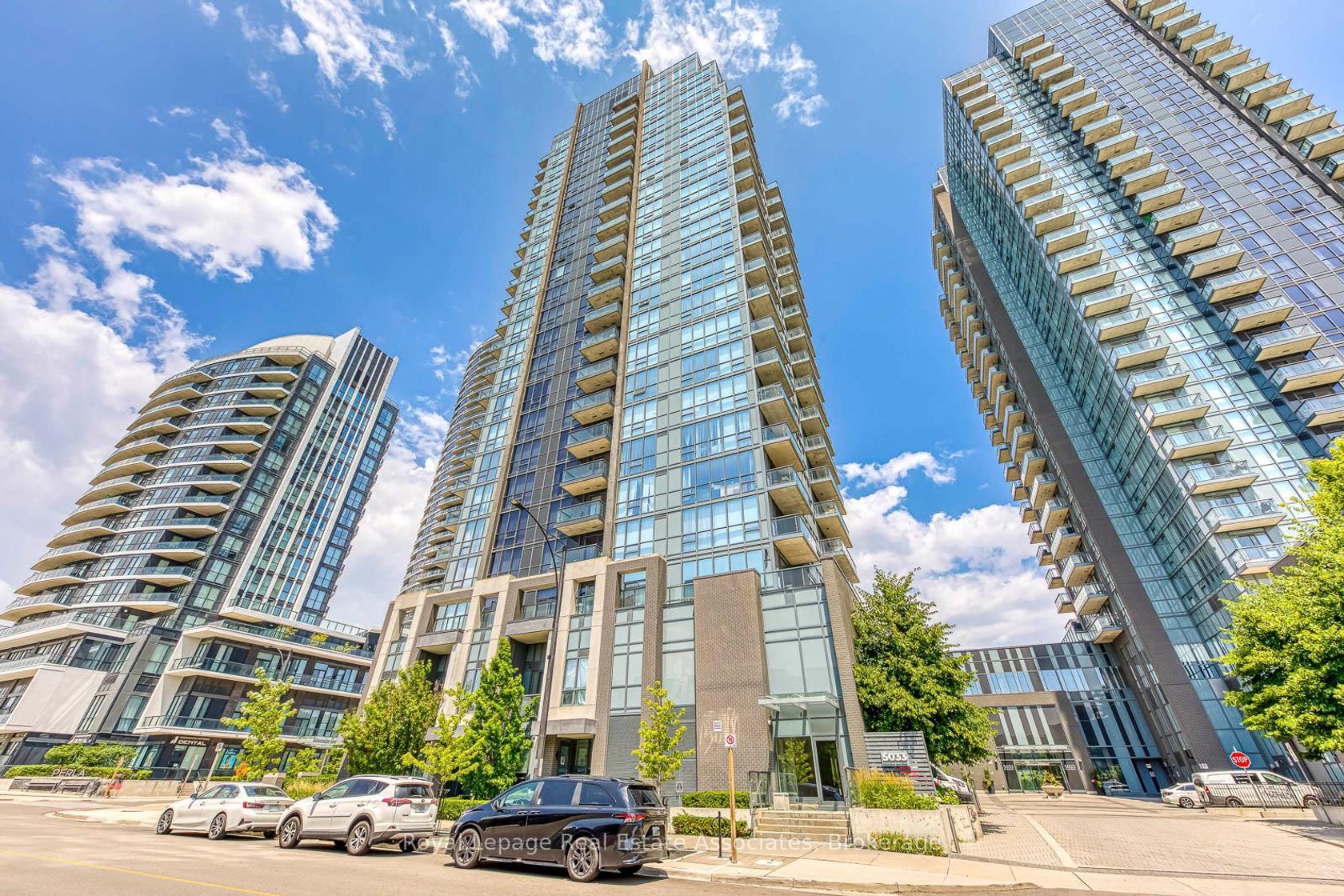 1416 - 5033 Four Springs Avenue, Hurontario, Mississauga 