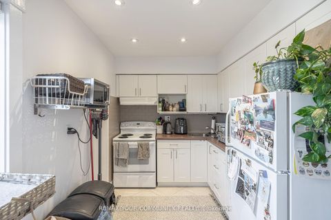 Photo 14 at 154 Day Avenue, Fairbank, Toronto