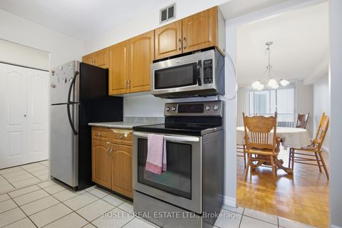 Photo 8 at 1008 - 511 The West Mall, Etobicoke West Mall, Toronto