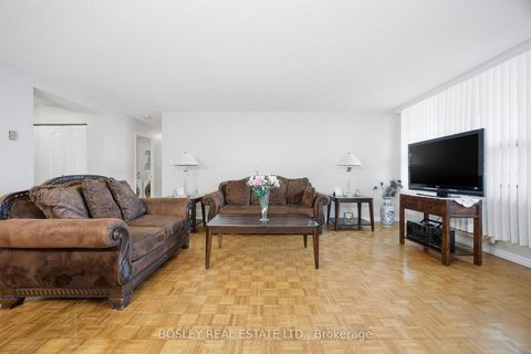 Photo 10 at 1008 - 511 The West Mall, Etobicoke West Mall, Toronto