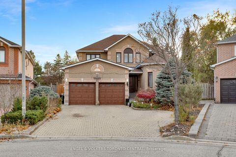 Photo 1 at 144 Claremont Lane, West Woodbridge, Vaughan