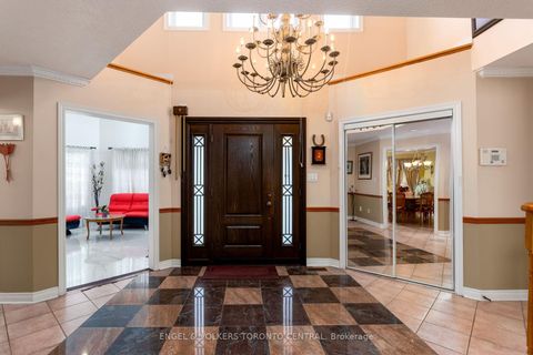 Photo 5 at 144 Claremont Lane, West Woodbridge, Vaughan