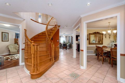 Photo 6 at 144 Claremont Lane, West Woodbridge, Vaughan