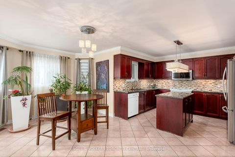 Photo 11 at 144 Claremont Lane, West Woodbridge, Vaughan