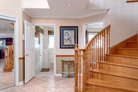 Photo 16 at 144 Claremont Lane, West Woodbridge, Vaughan