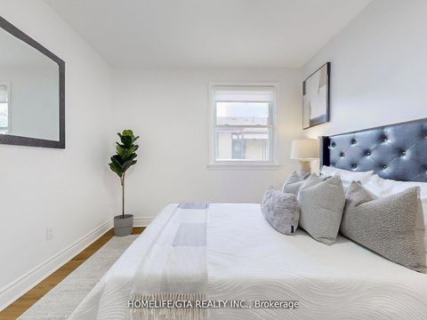 Photo 18 at 107 Milford Haven Drive, Morningside, Toronto